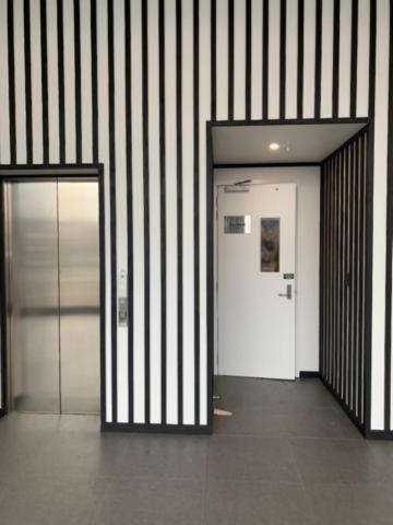 2 Bedrooms Apprtmt Plus Underground Parking In Cbd Christchurch Kültér fotó